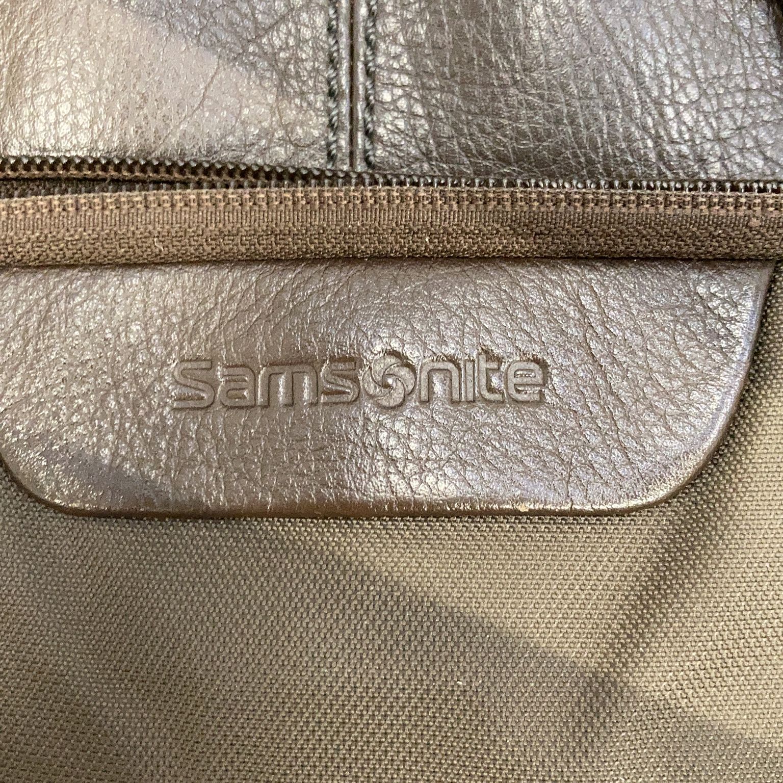 Samsonite