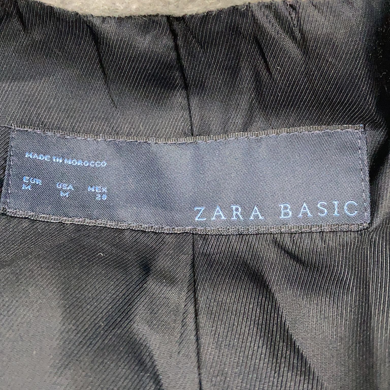 Zara Basic