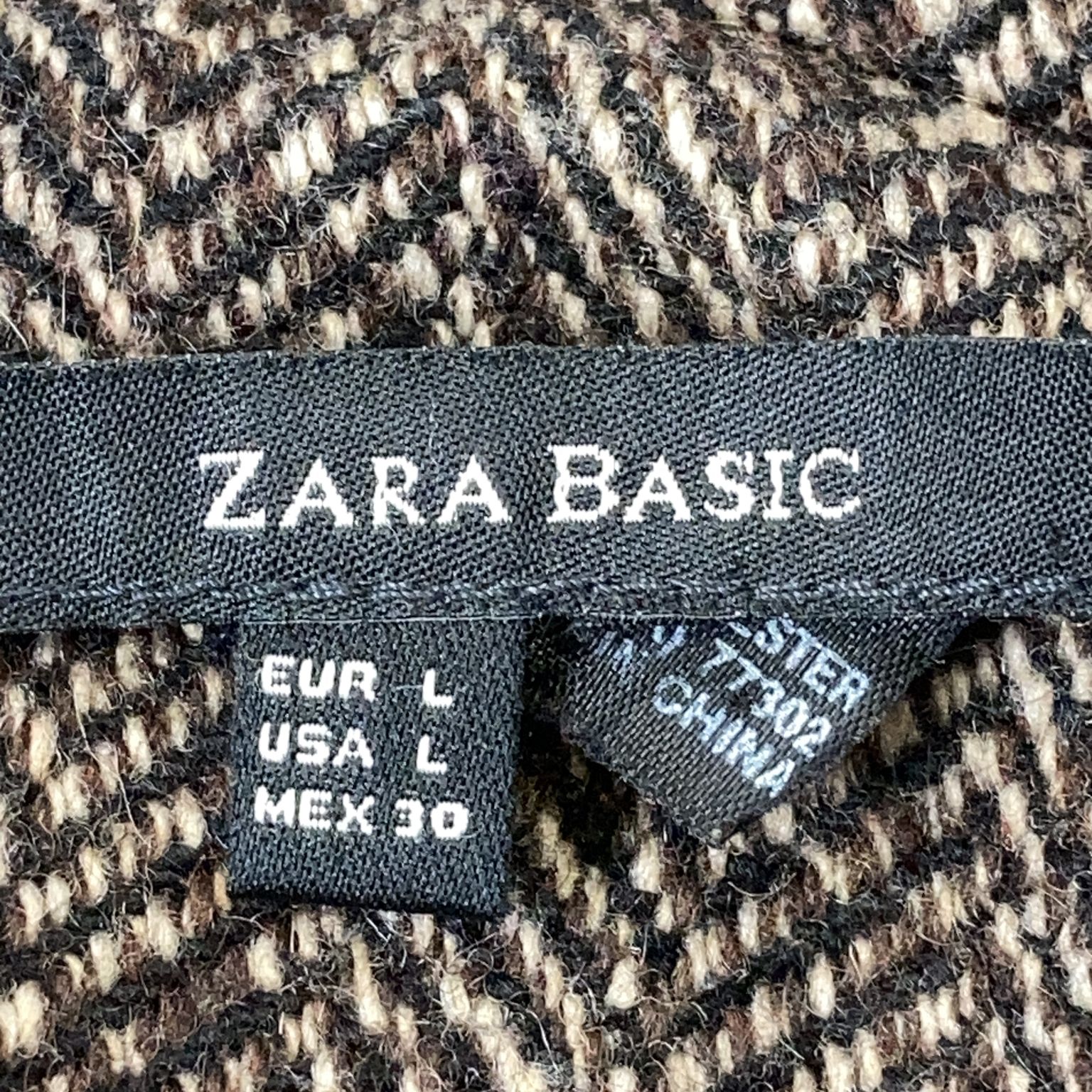 Zara Basic