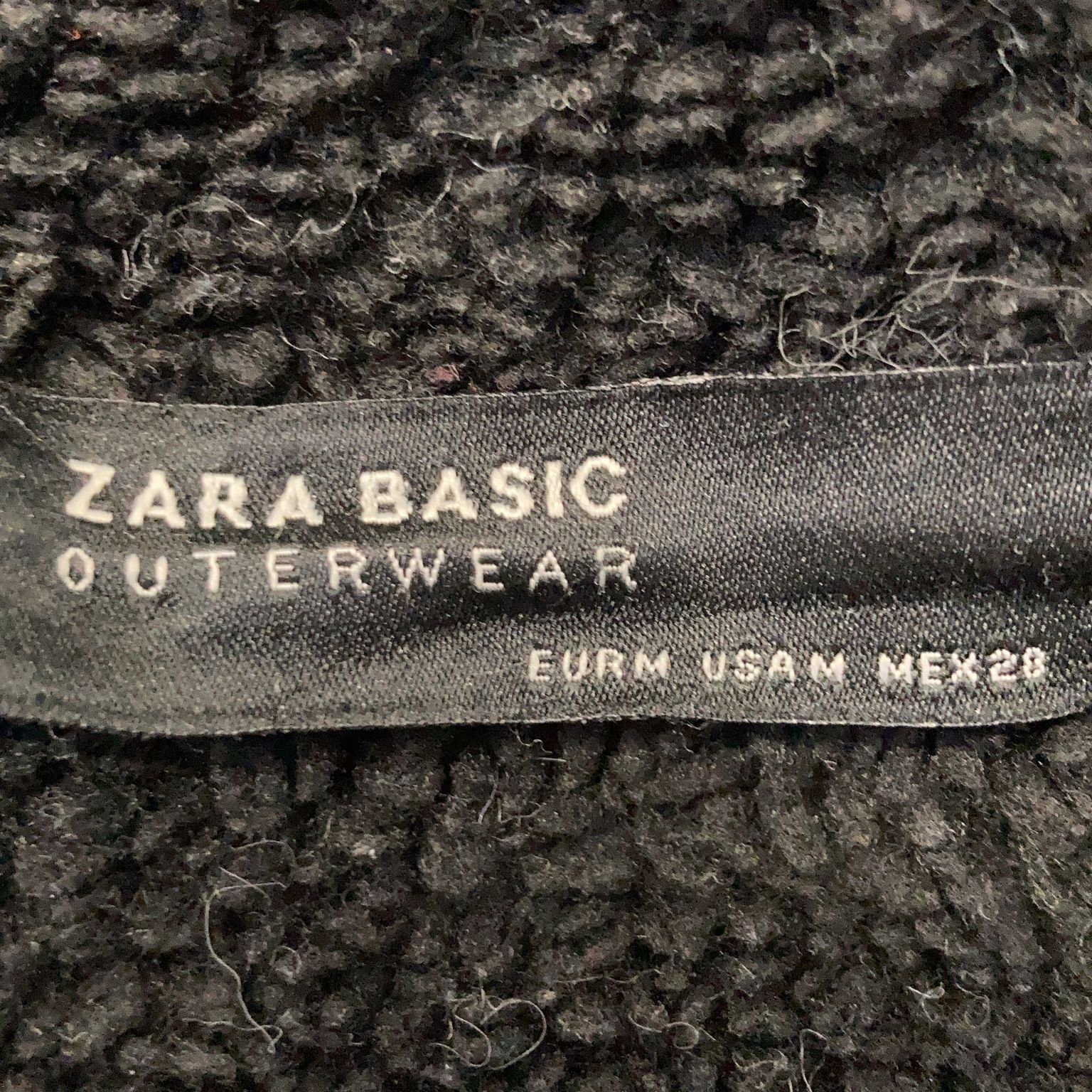 Zara Basic