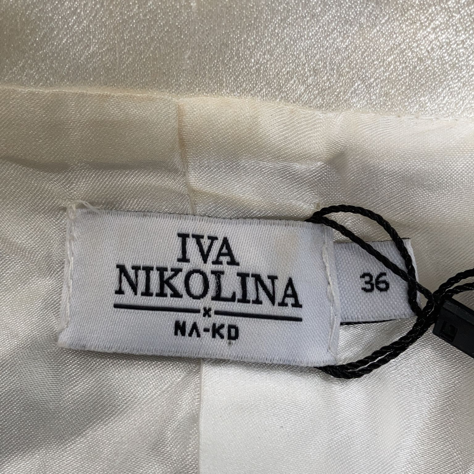 Iva Nikolina x NA-KD