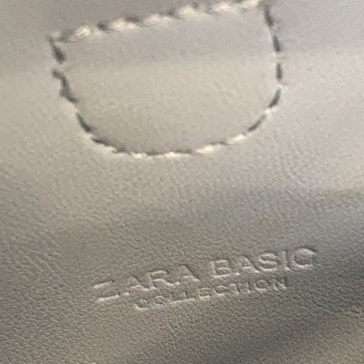 Zara Basic