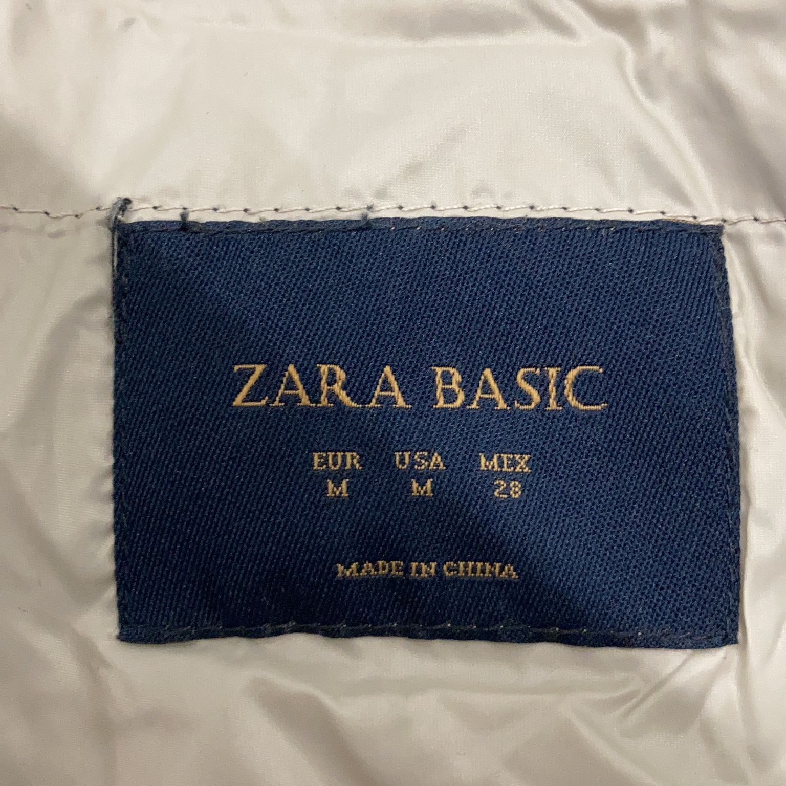 Zara Basic