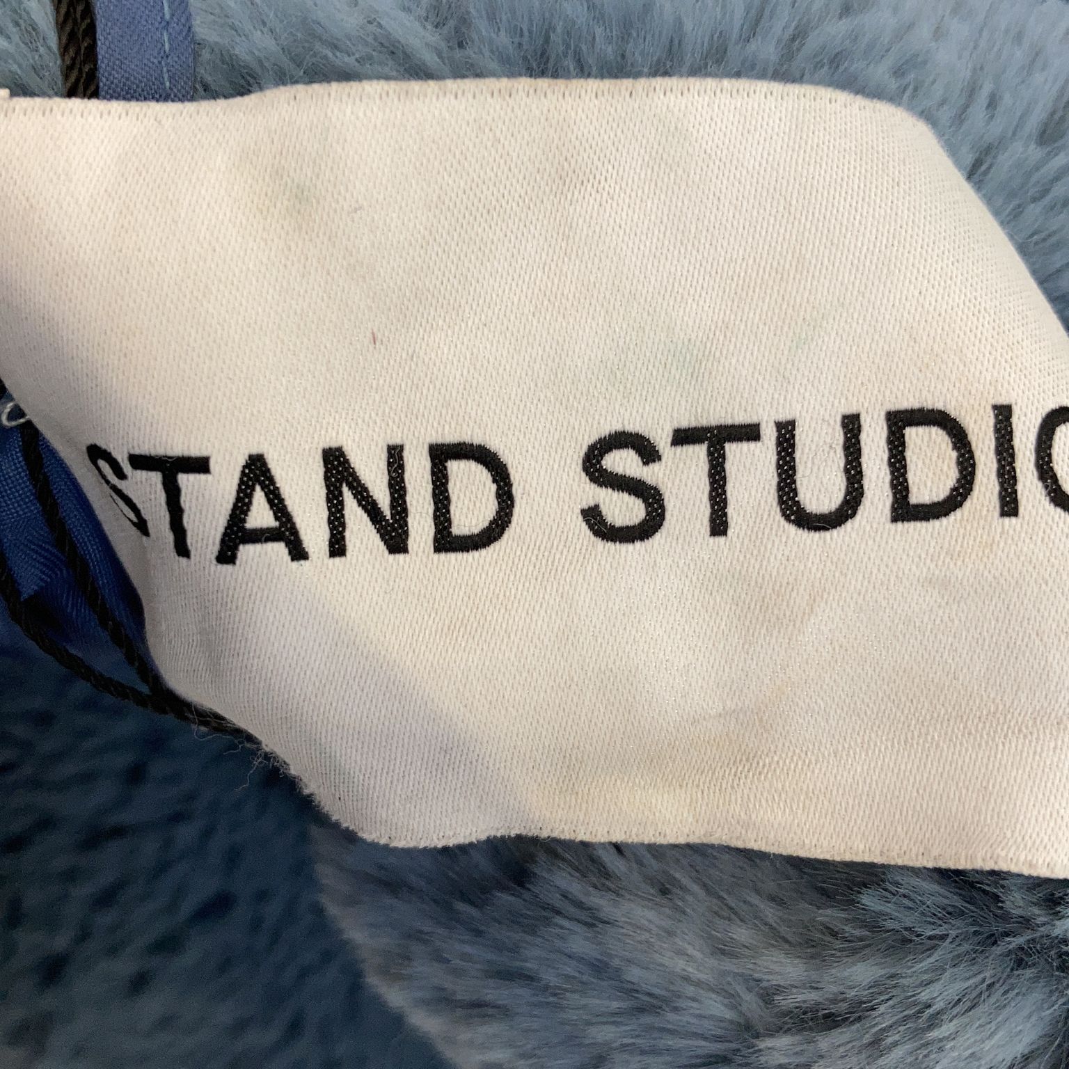 Stand Studio