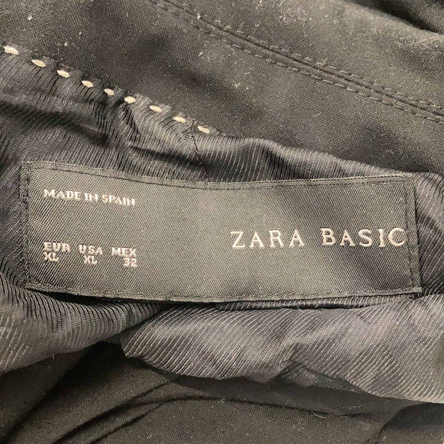 Zara Basic