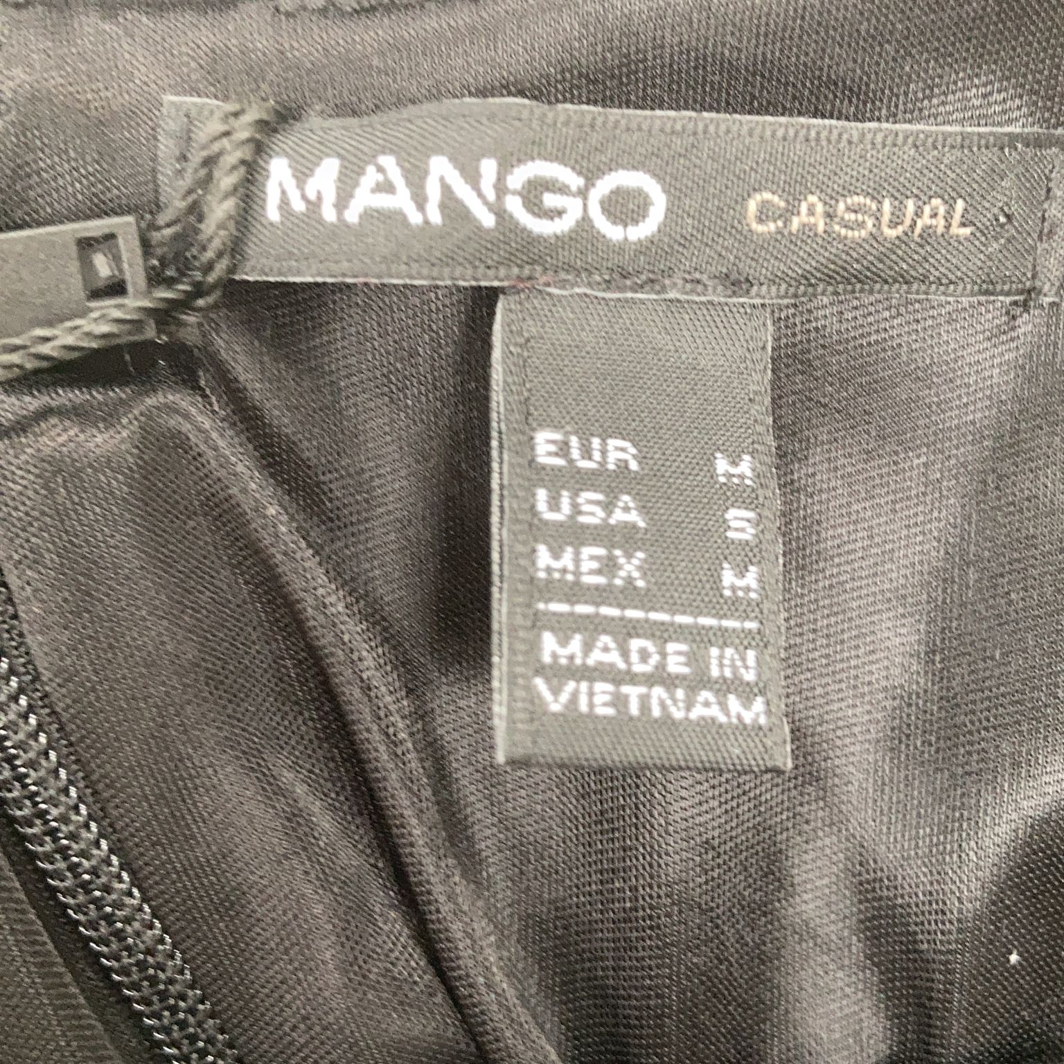 Mango Casual