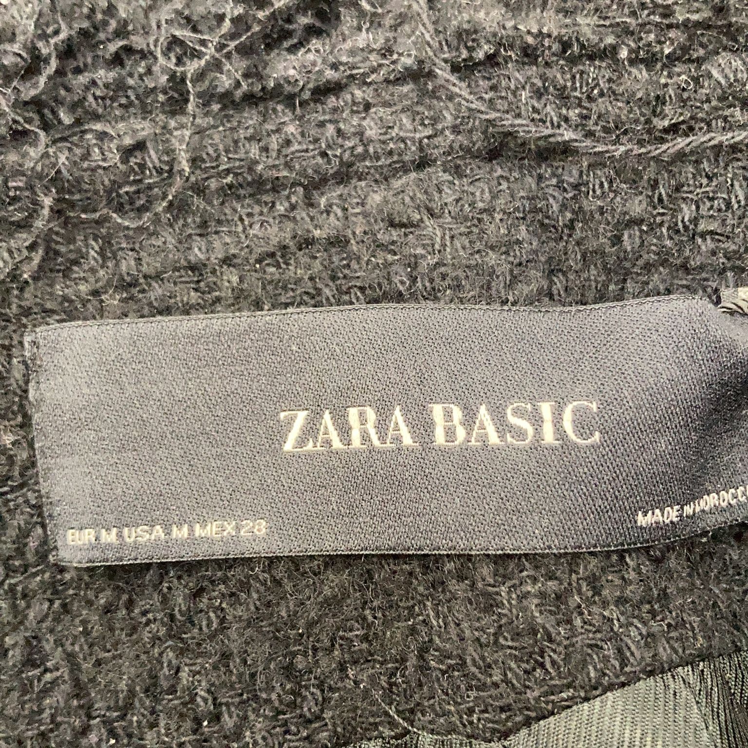 Zara Basic