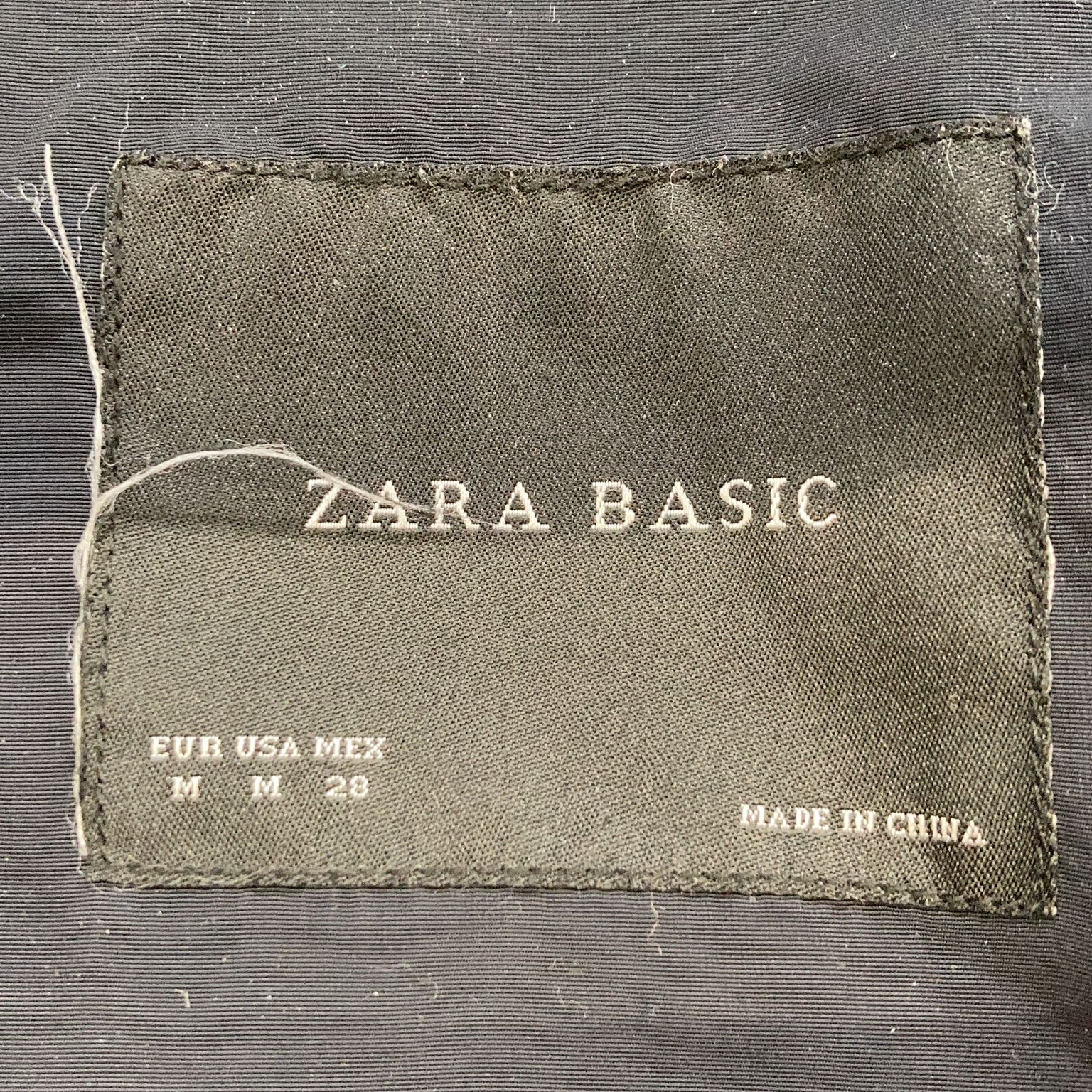 Zara Basic