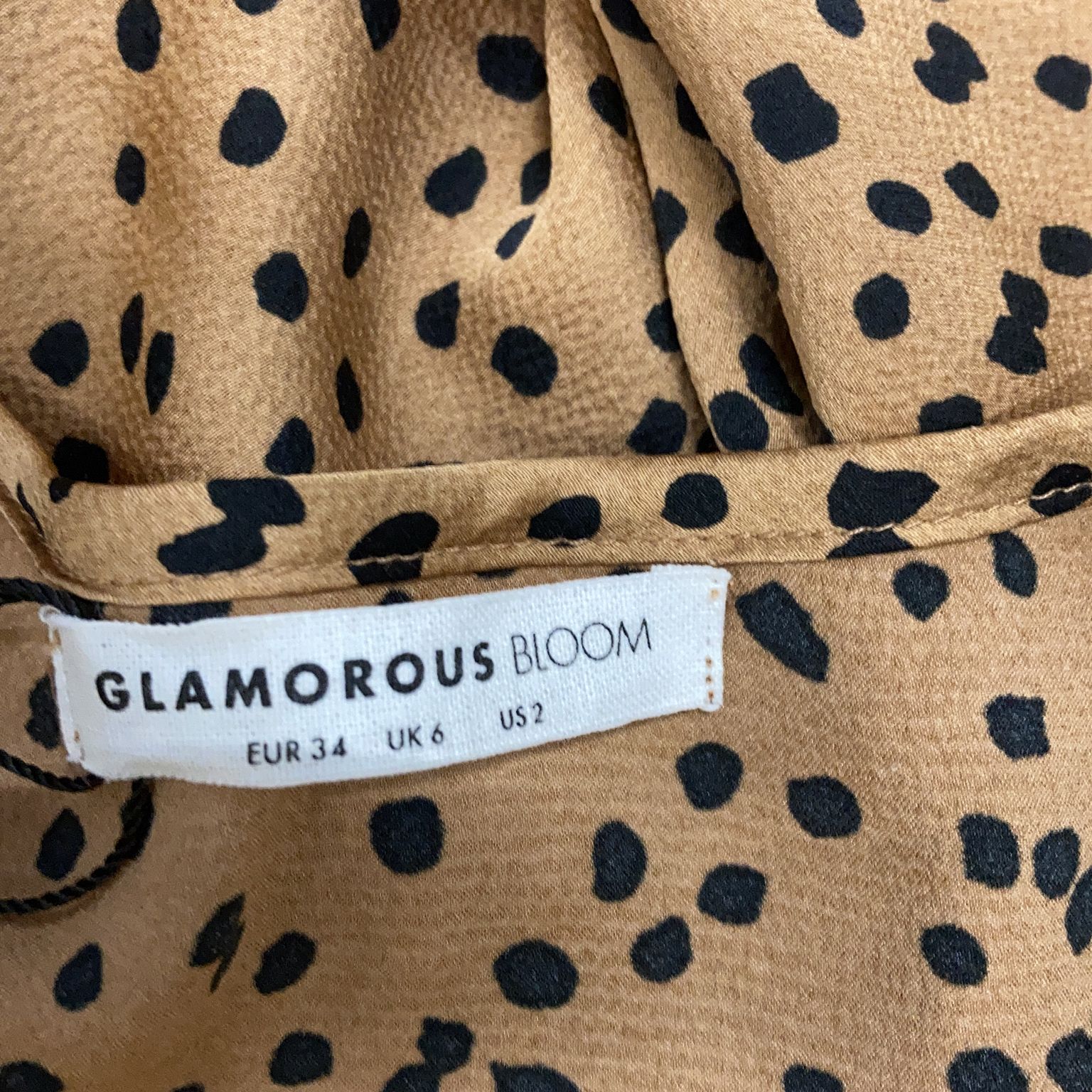 Glamorous Bloom