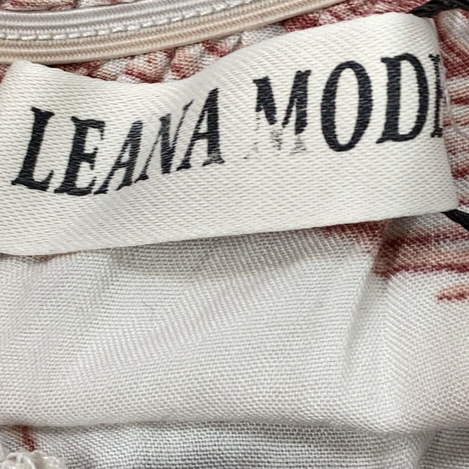 Leana Mode