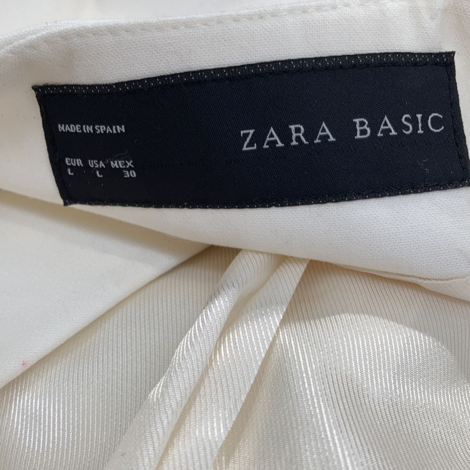 Zara Basic