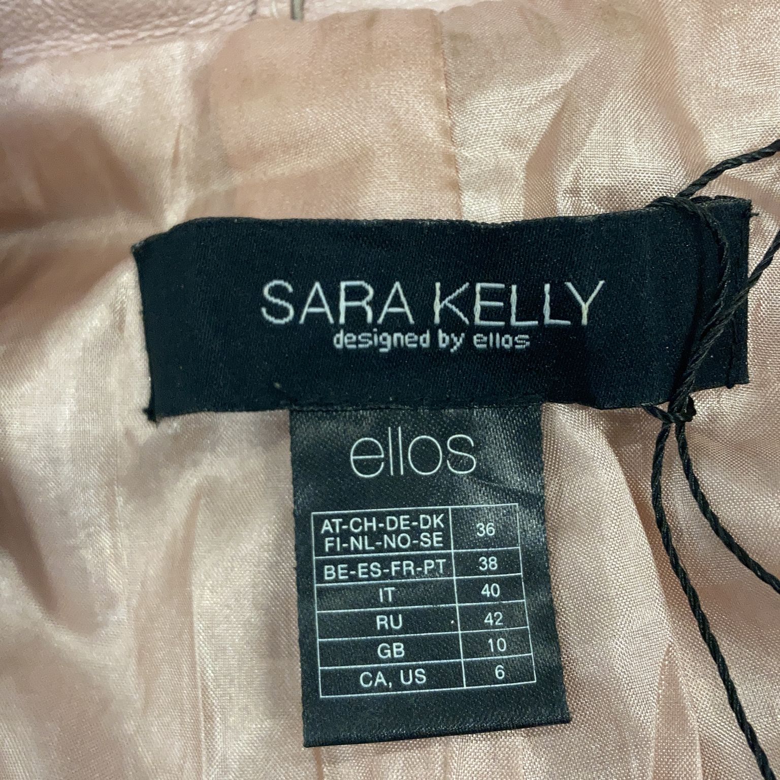 Sara Kelly by Ellos