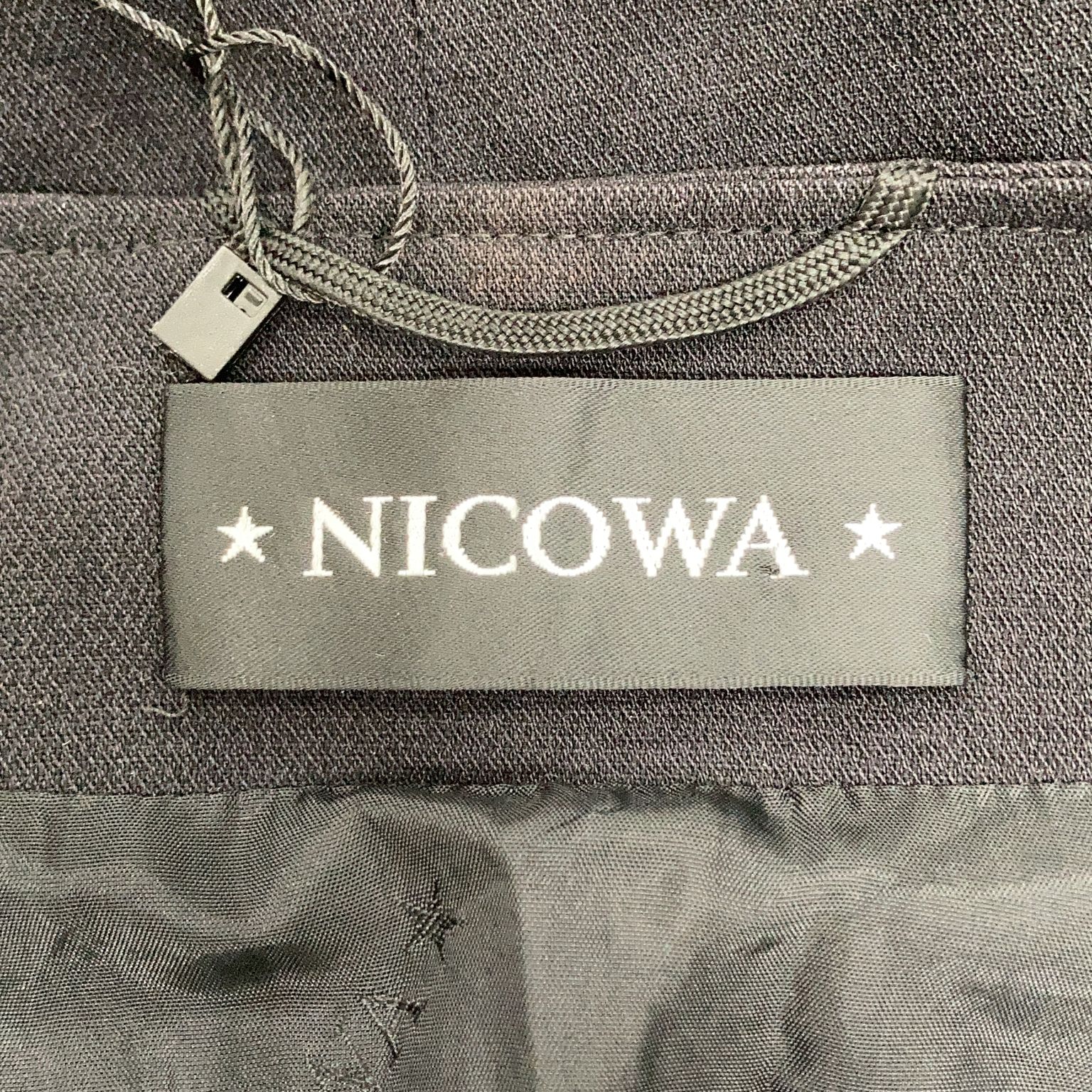 Nicowa