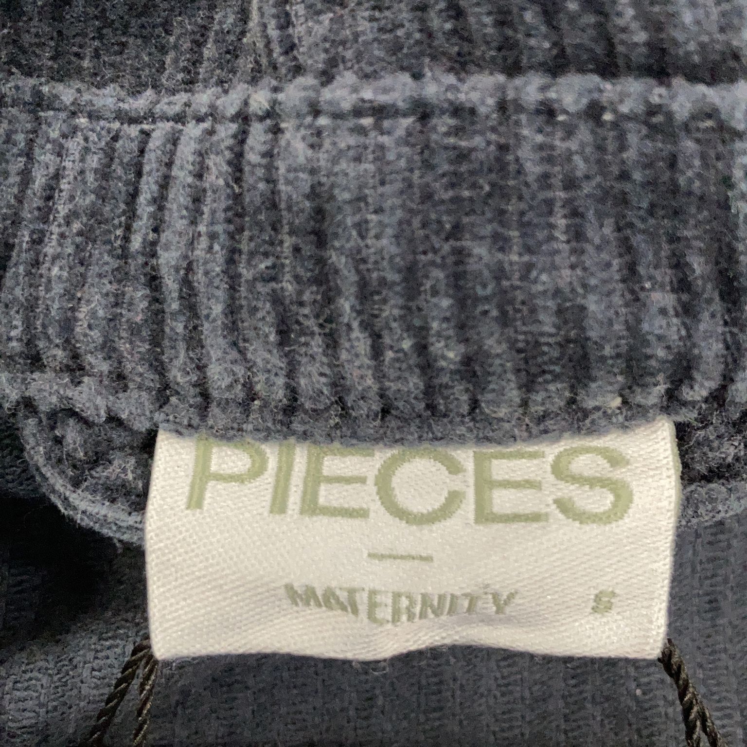 Pieces Maternity