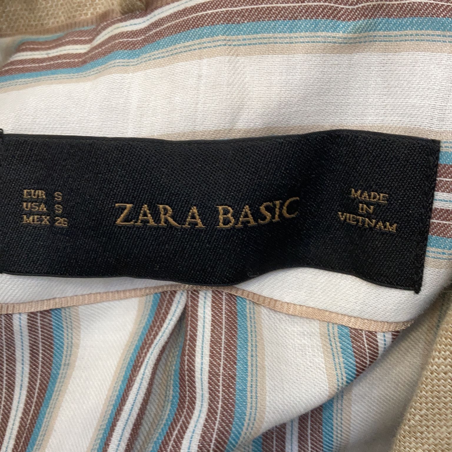 Zara Basic