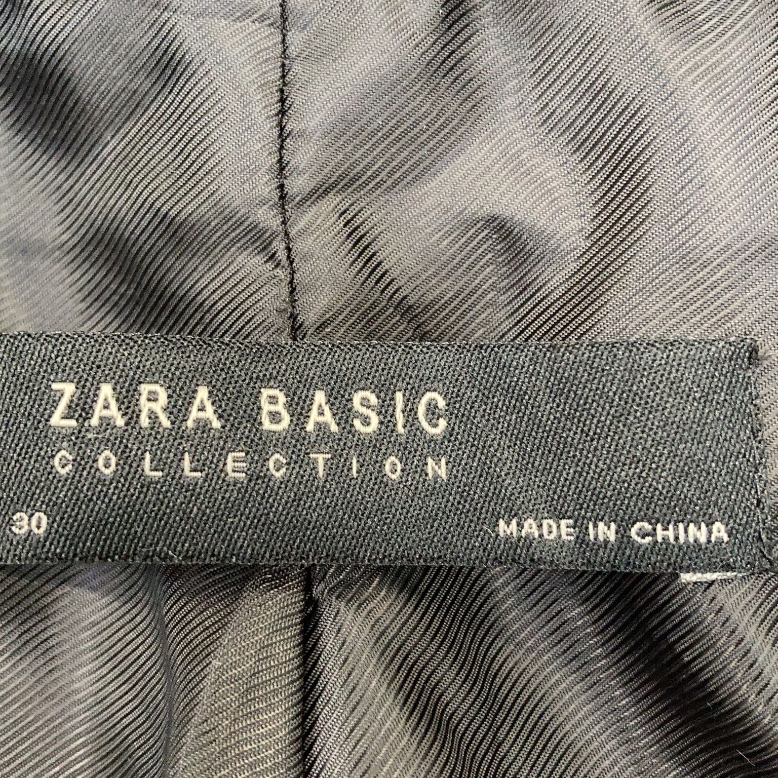 Zara Basic