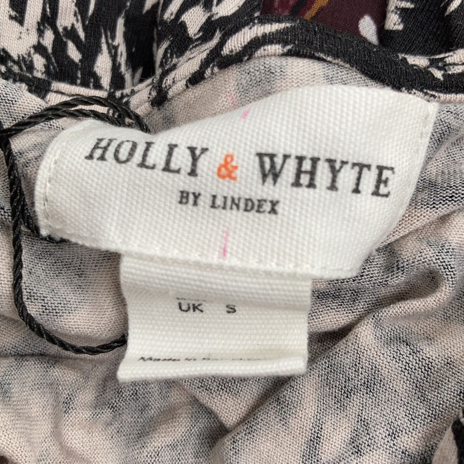 Holly  Whyte by Lindex