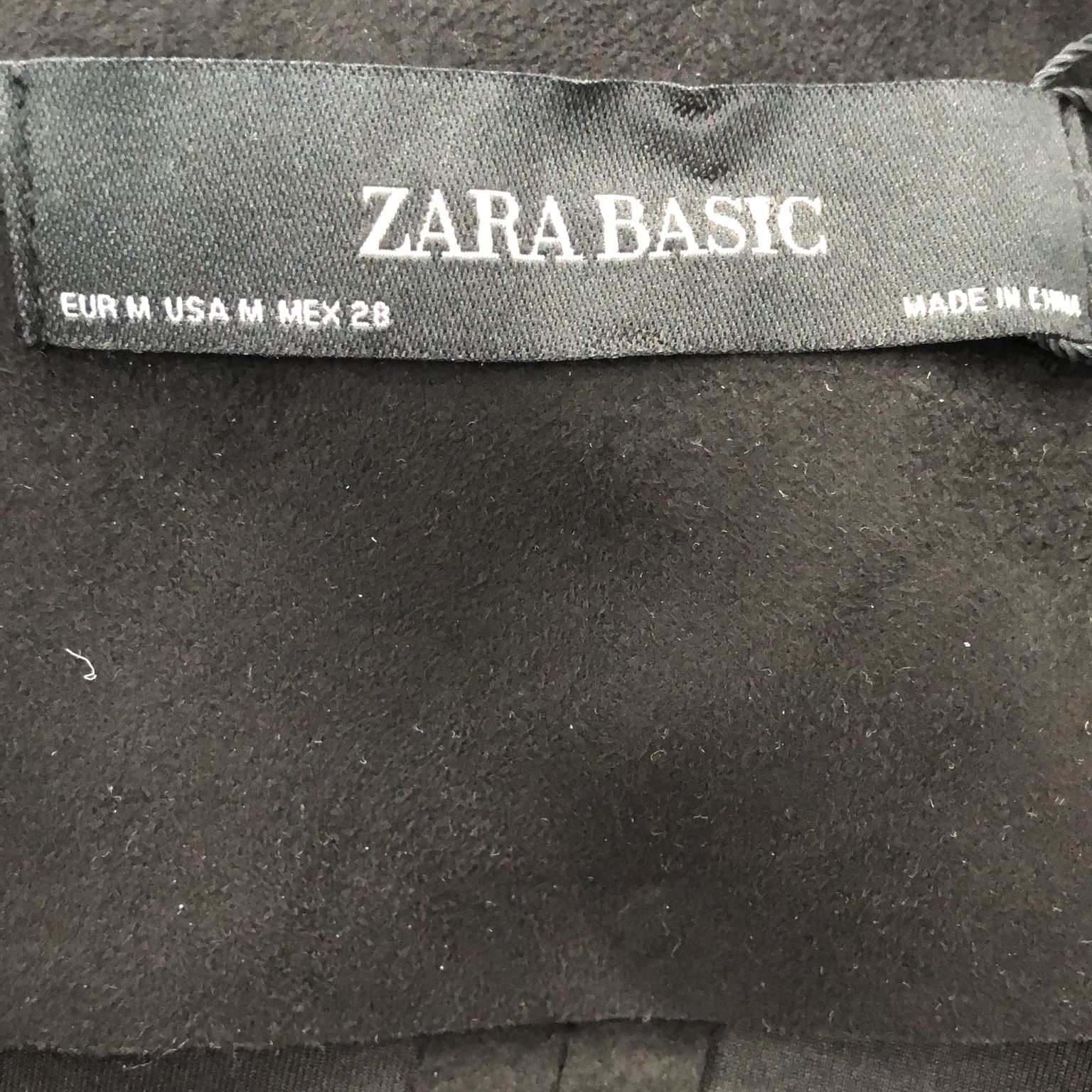 Zara Basic