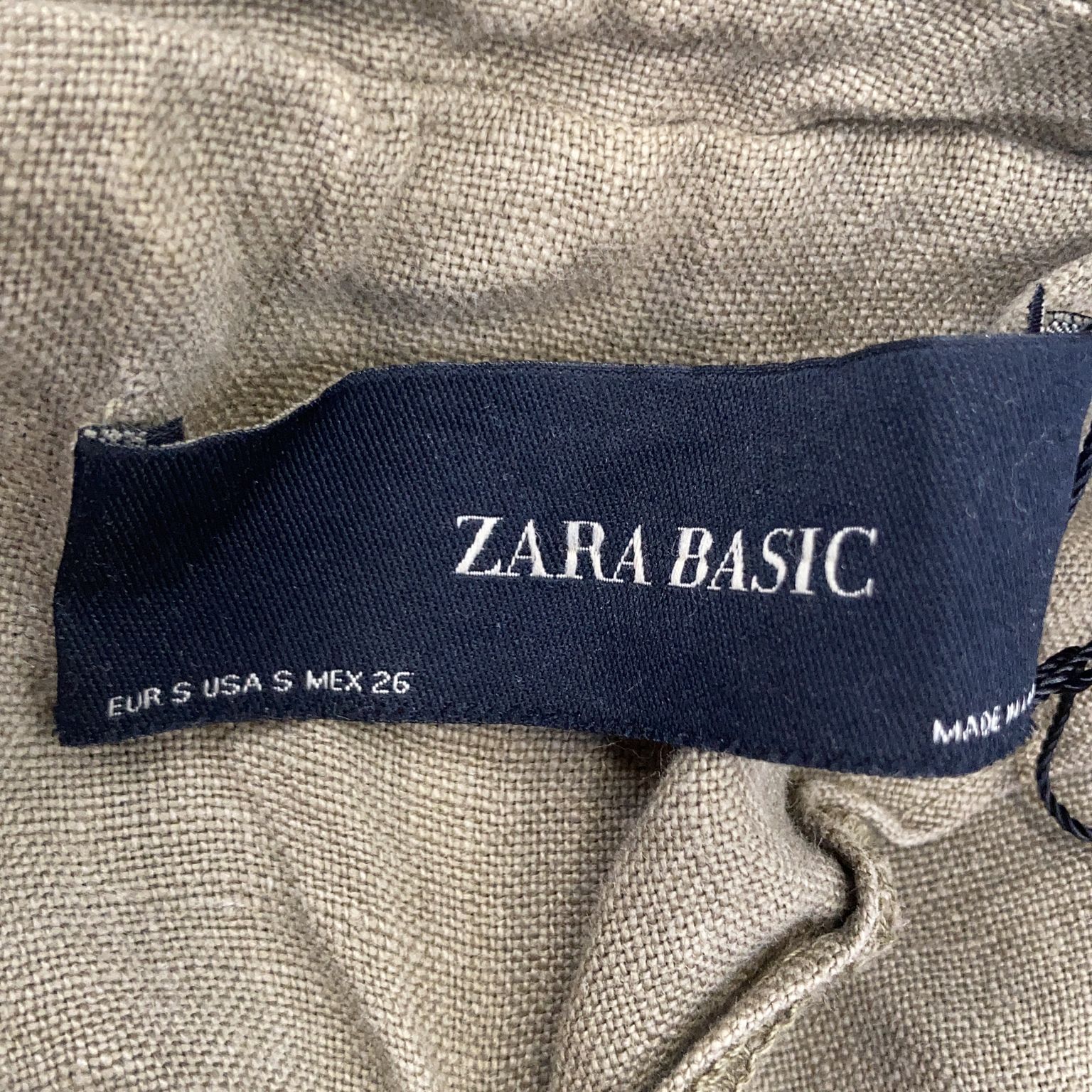 Zara Basic