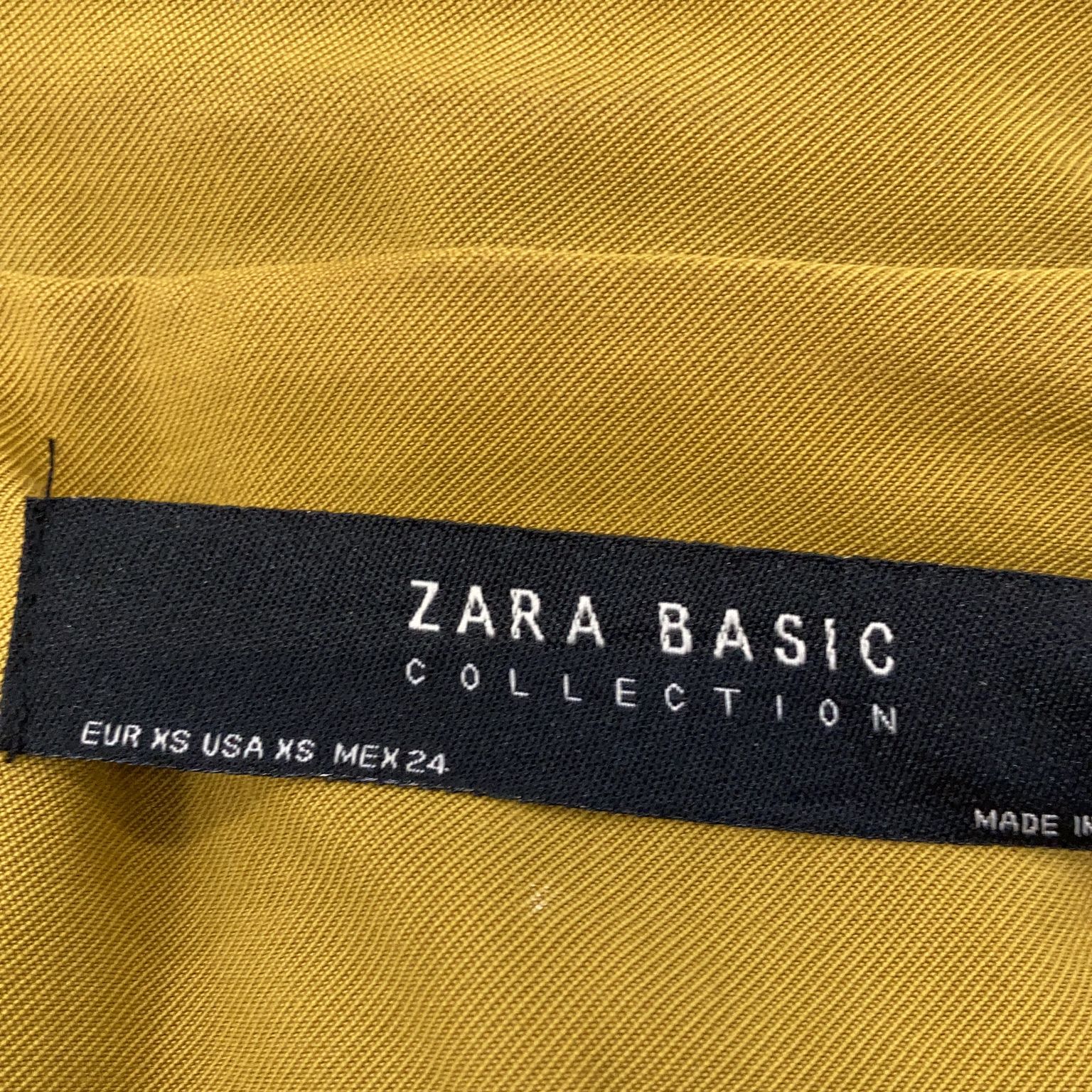 Zara Basic