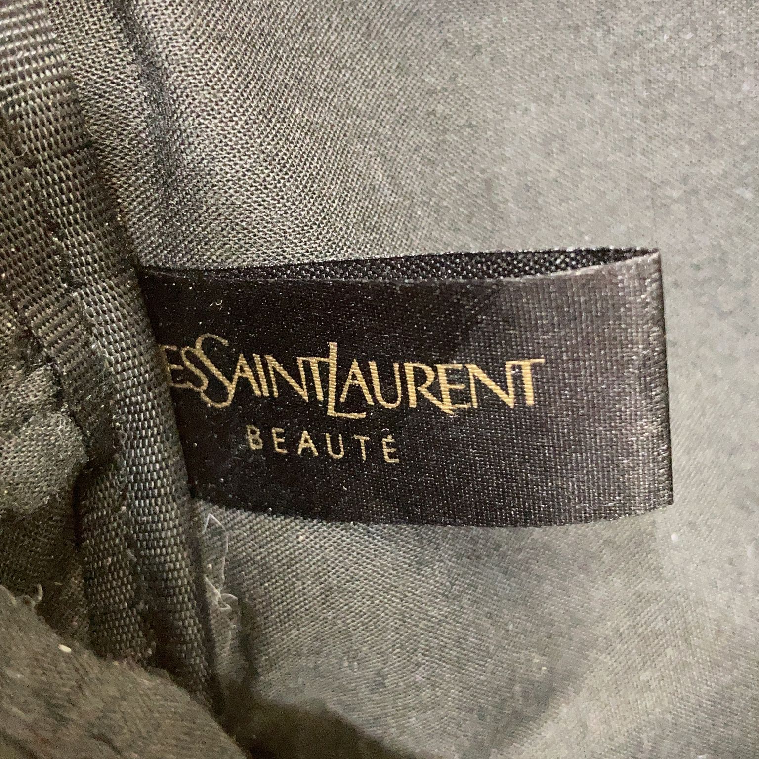 Yves Saint Laurent Beauté