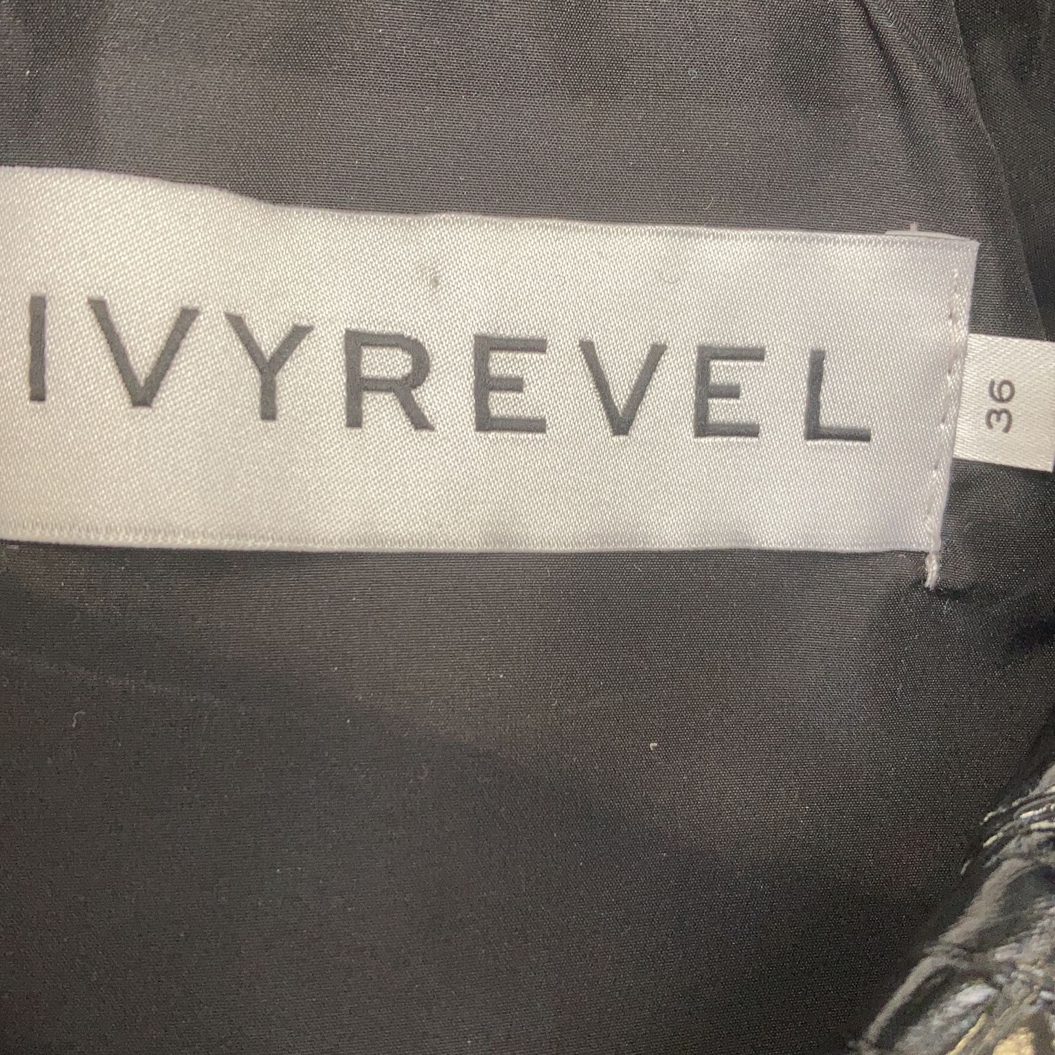 Ivyrevel