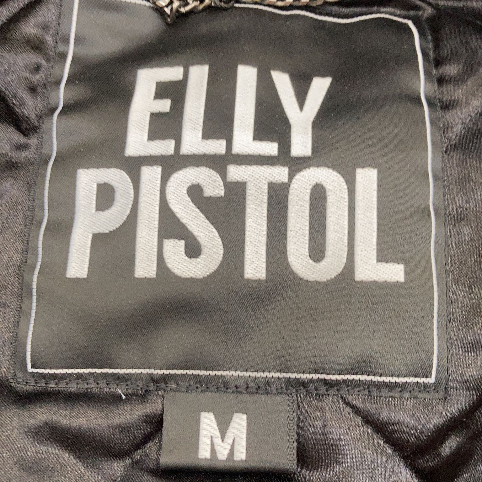 Elly Pistol