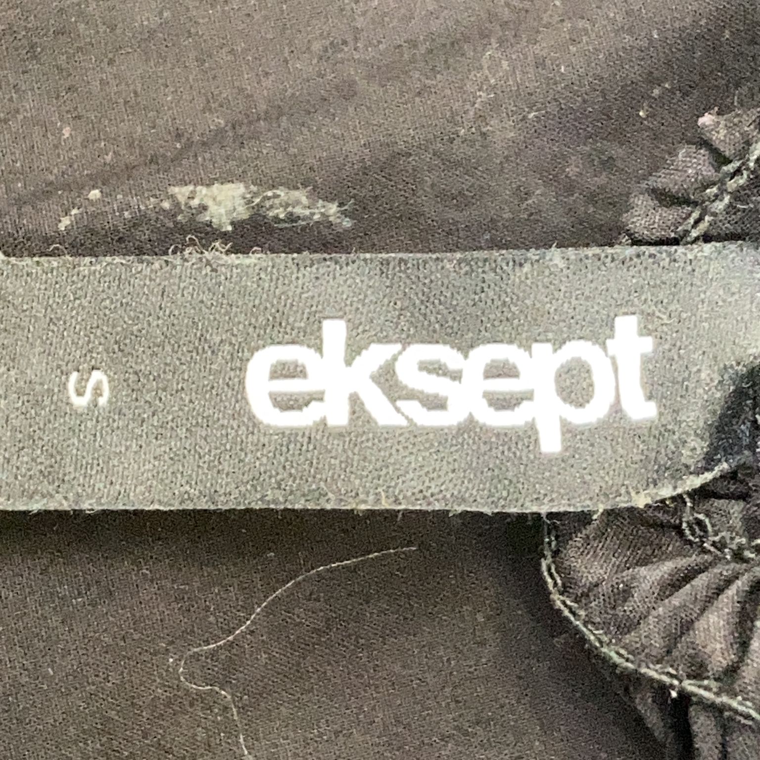 Eksept