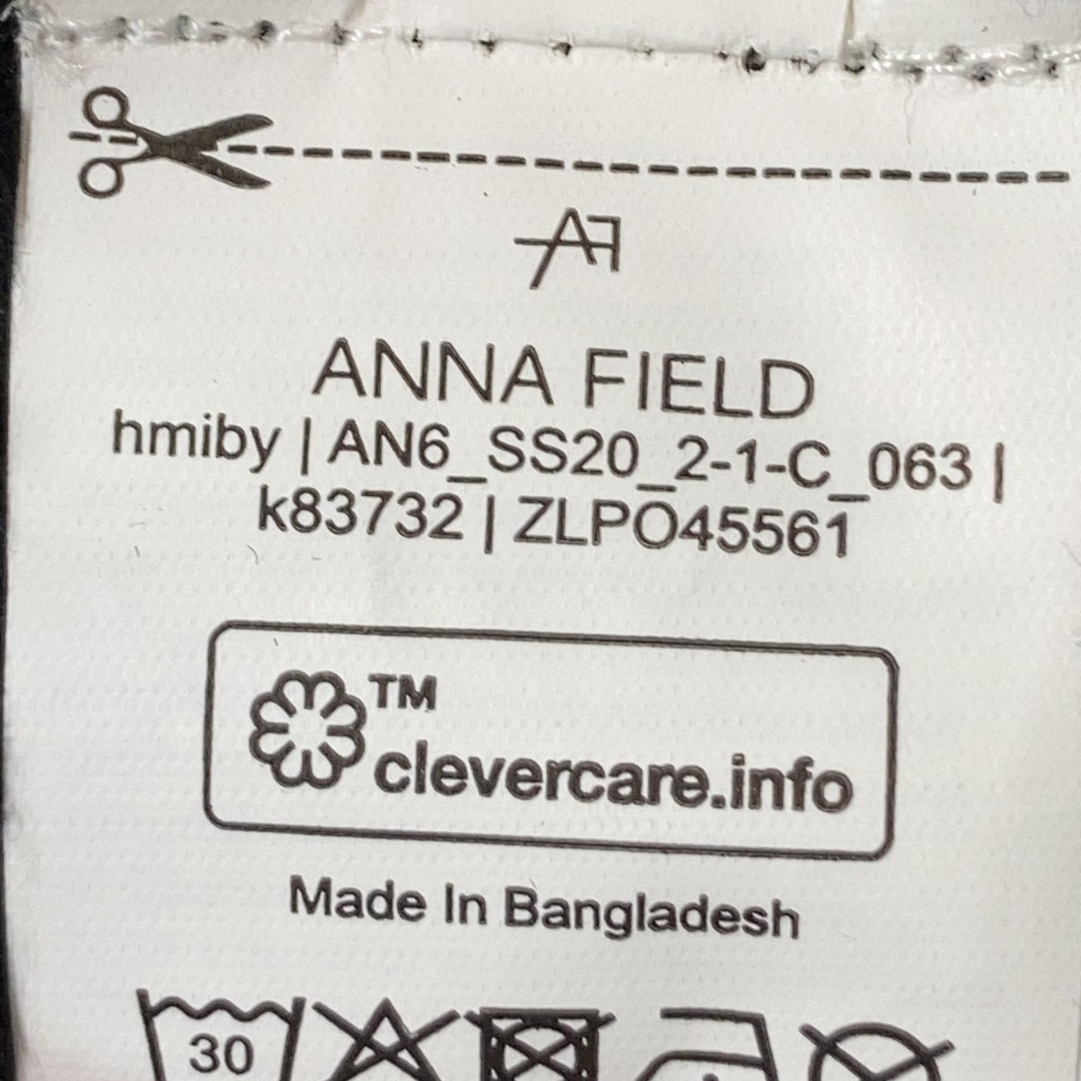 Anna Field