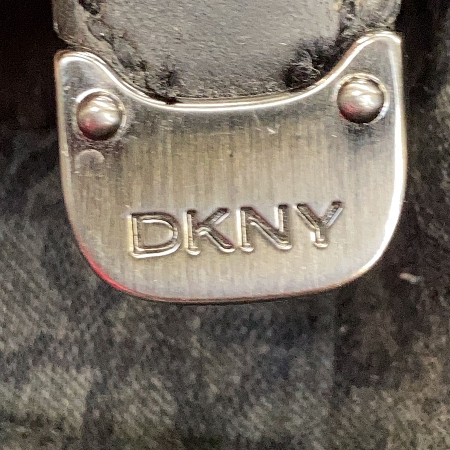 DKNY