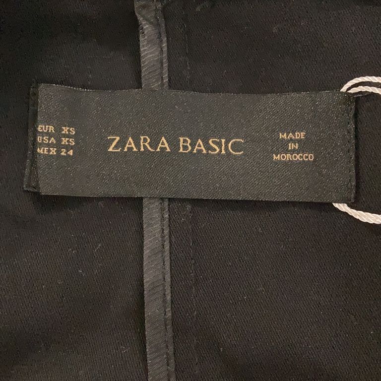 Zara Basic