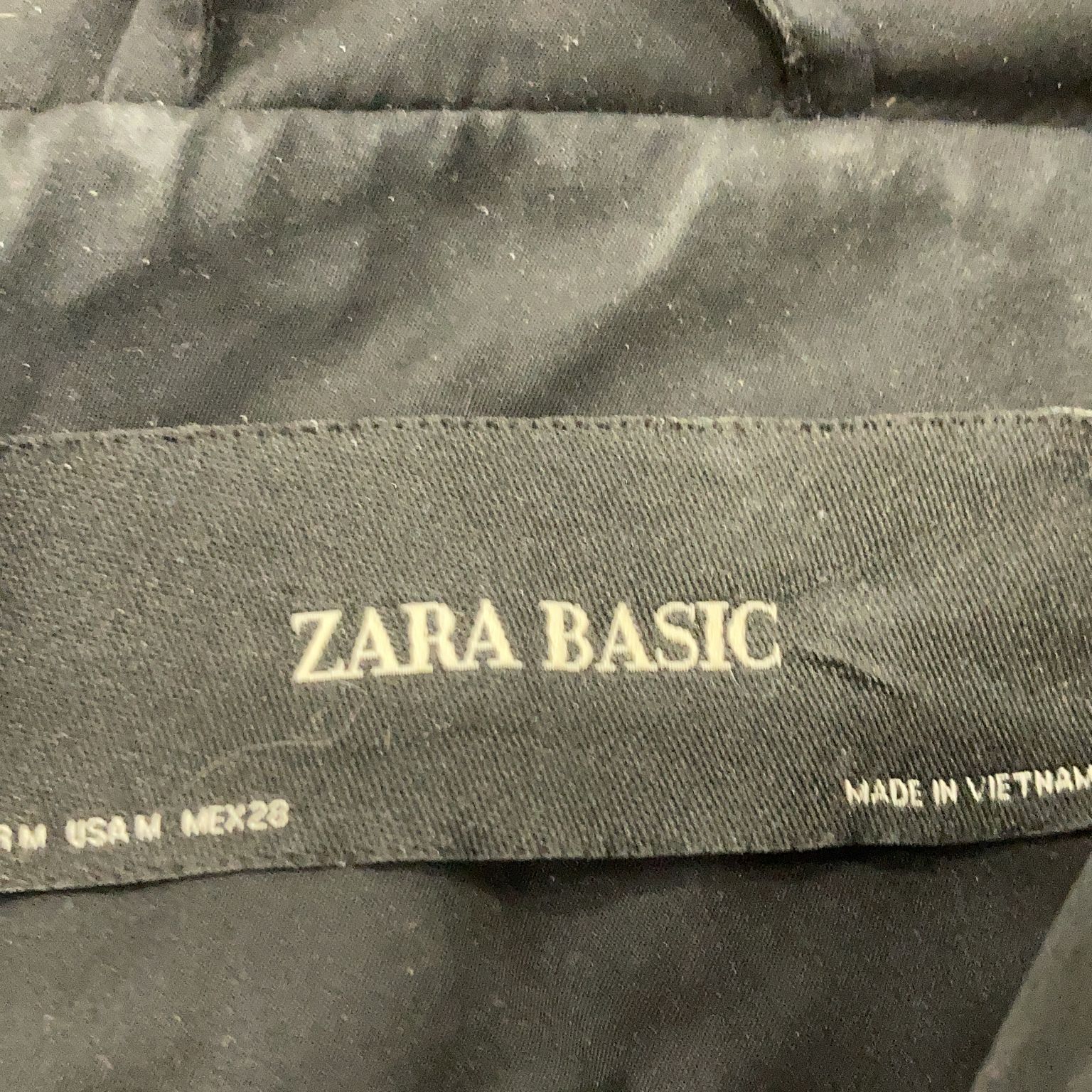 Zara Basic