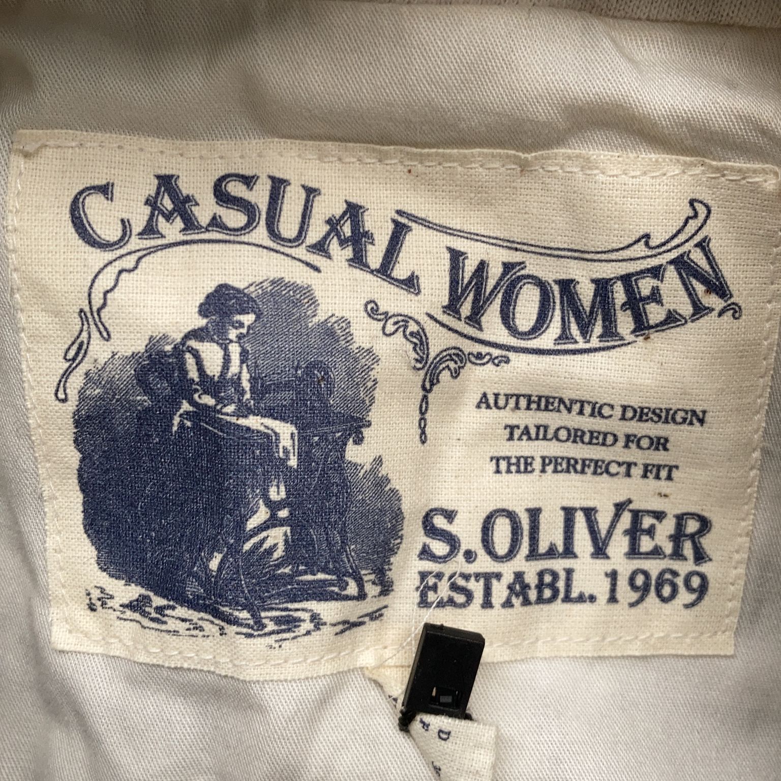 Casual Woman