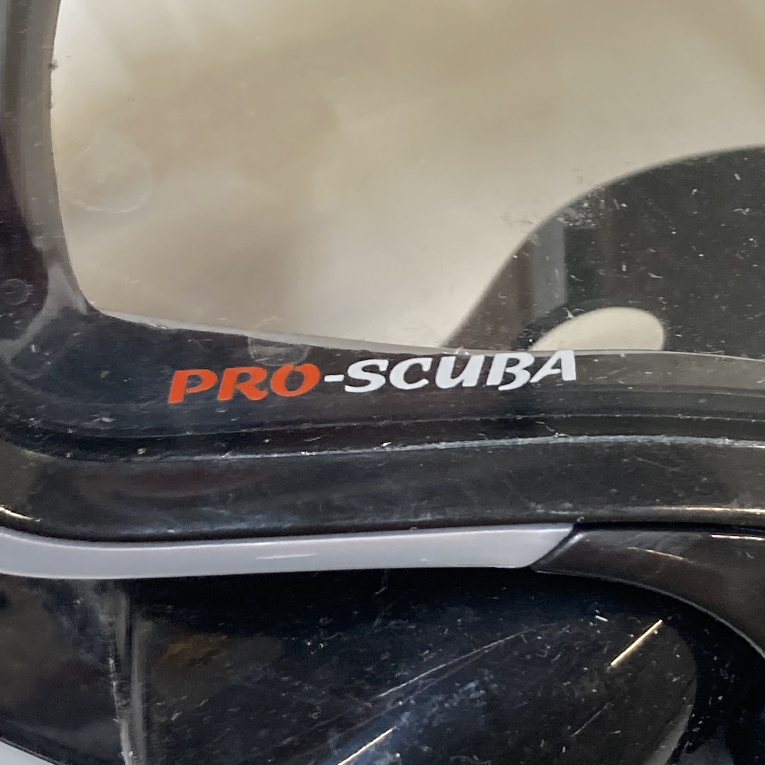 Pro-Scuba