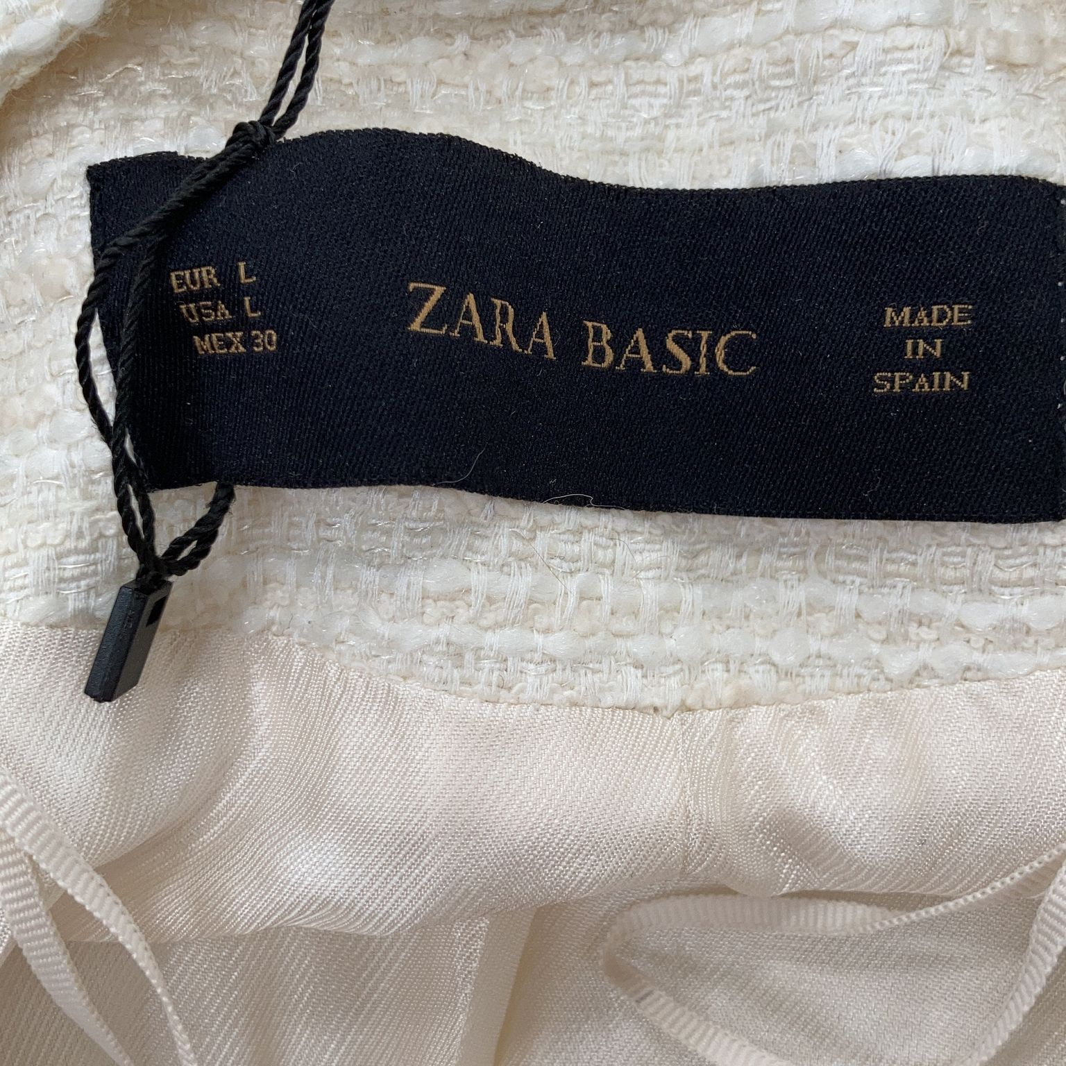 Zara Basic