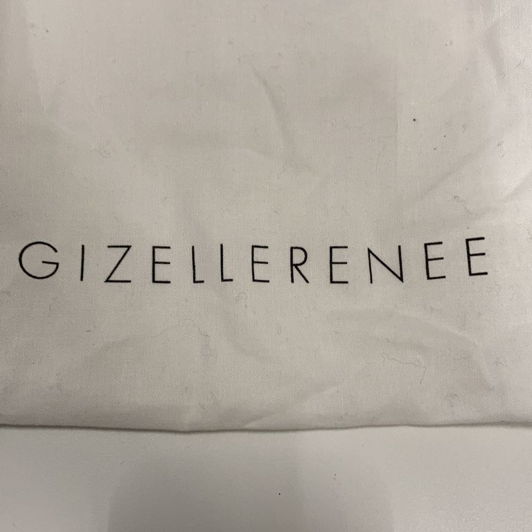 Gizellerenee