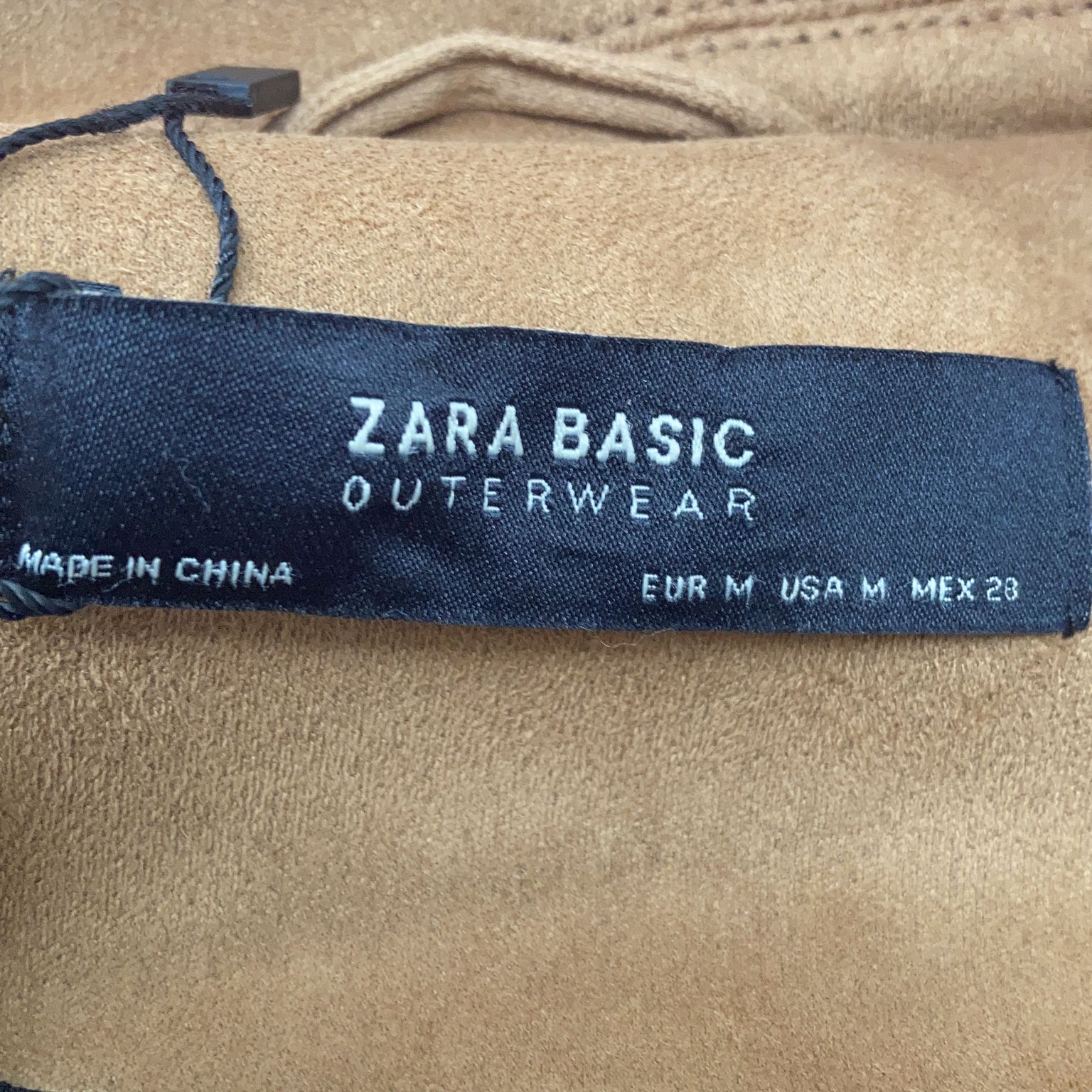 Zara Basic