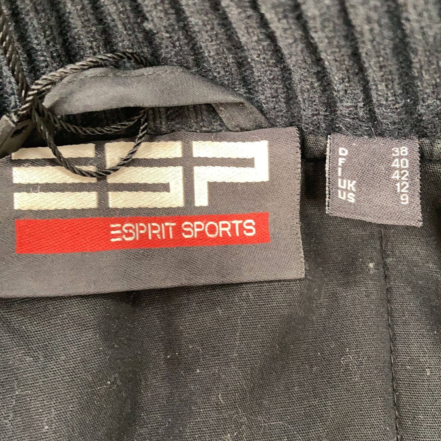 ESPRIT Sports