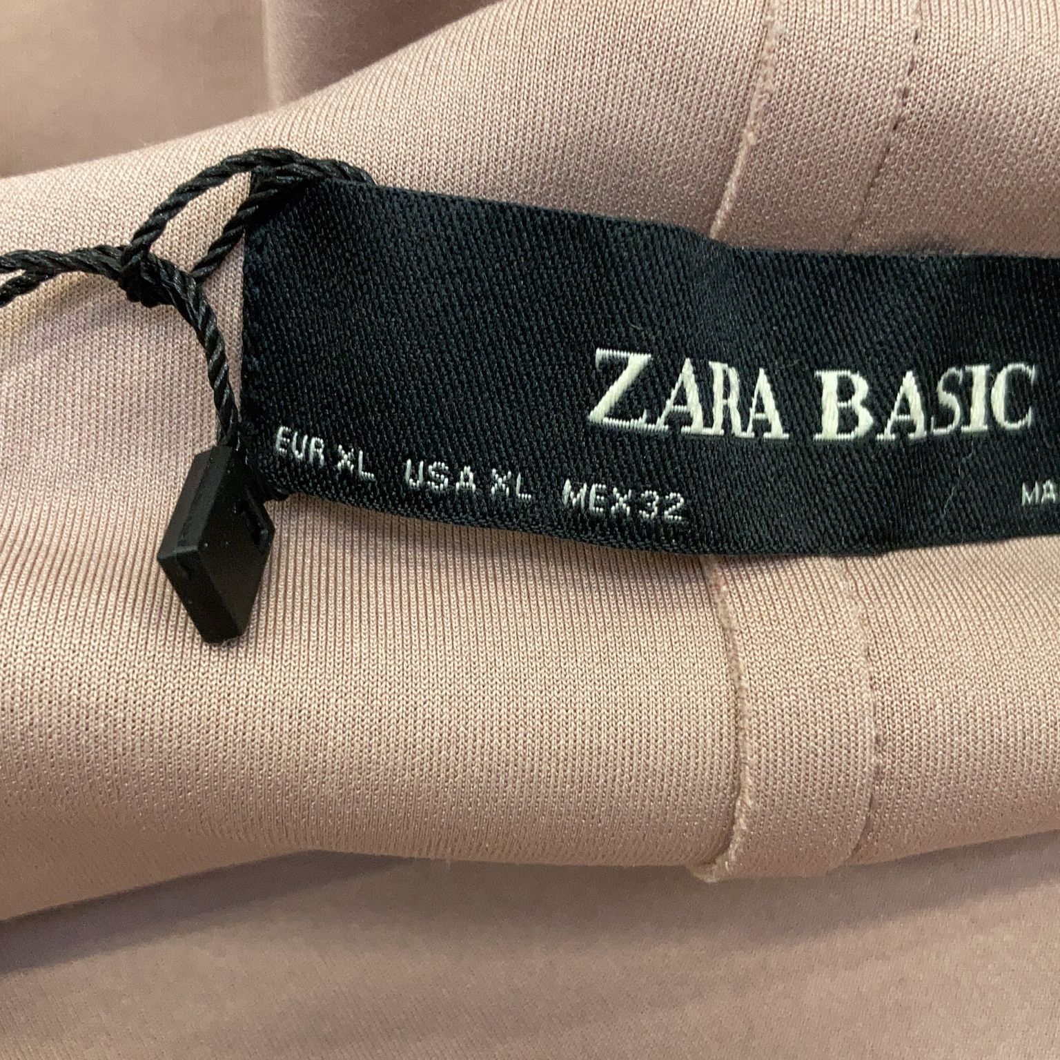 Zara Basic