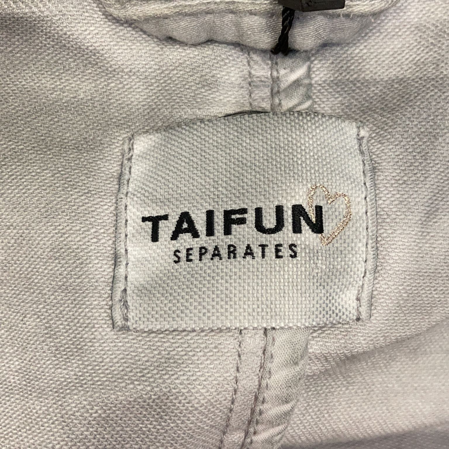 Taifun Separates