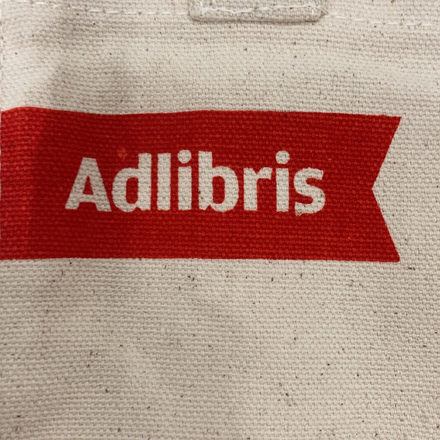 Adlibris