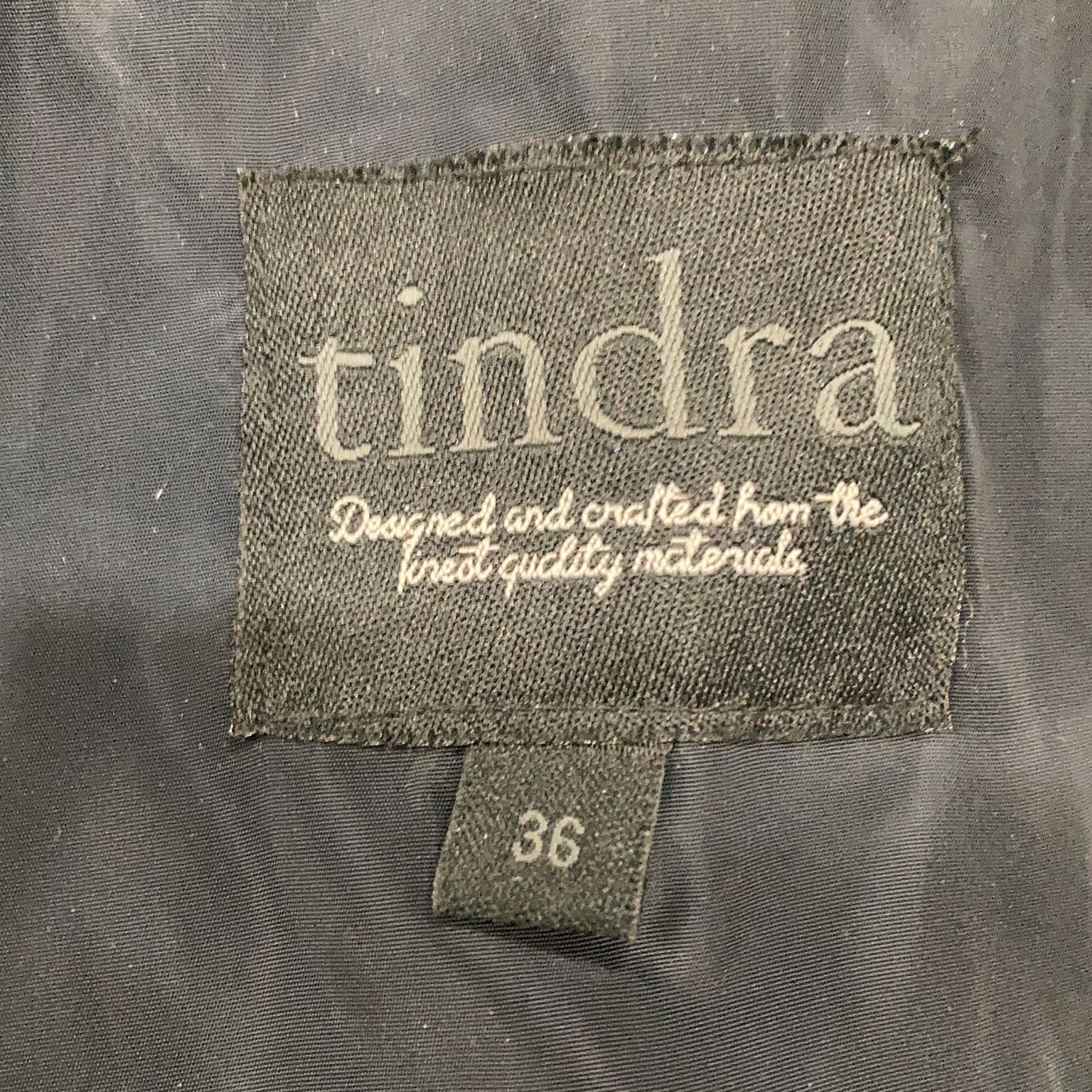 Tindra