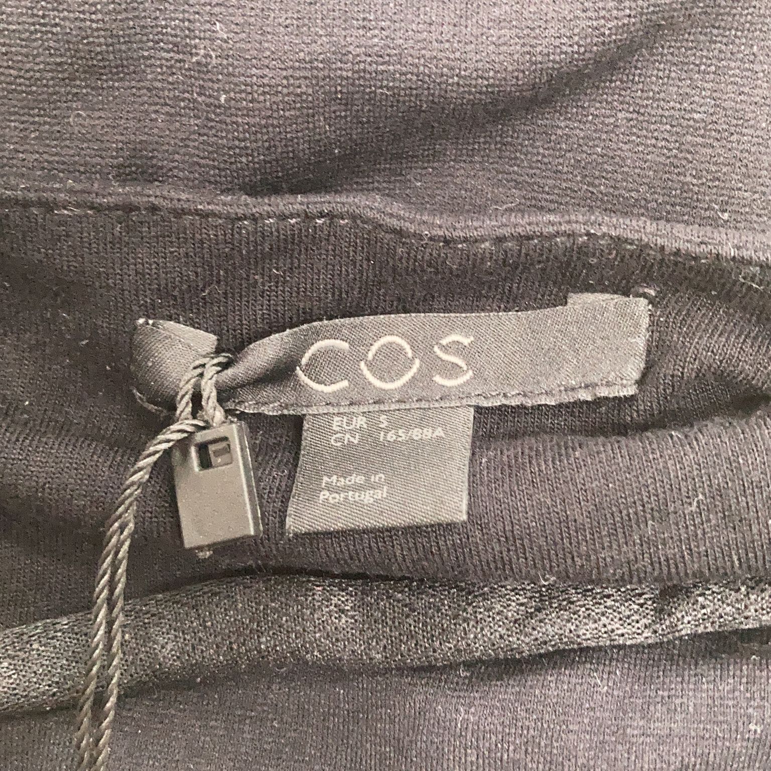 COS