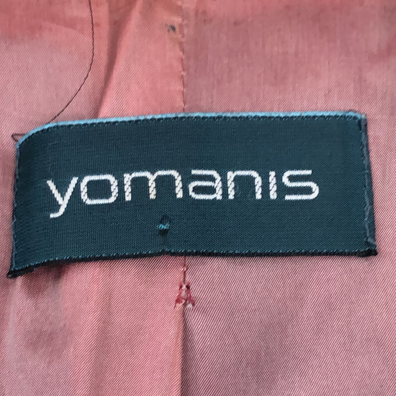 Yomanis