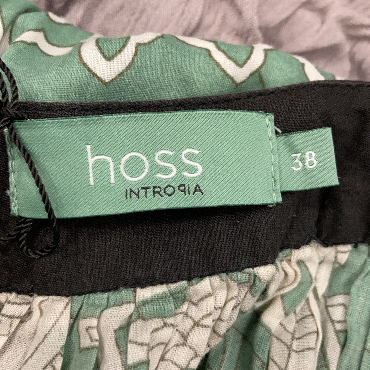 Hoss Intropia