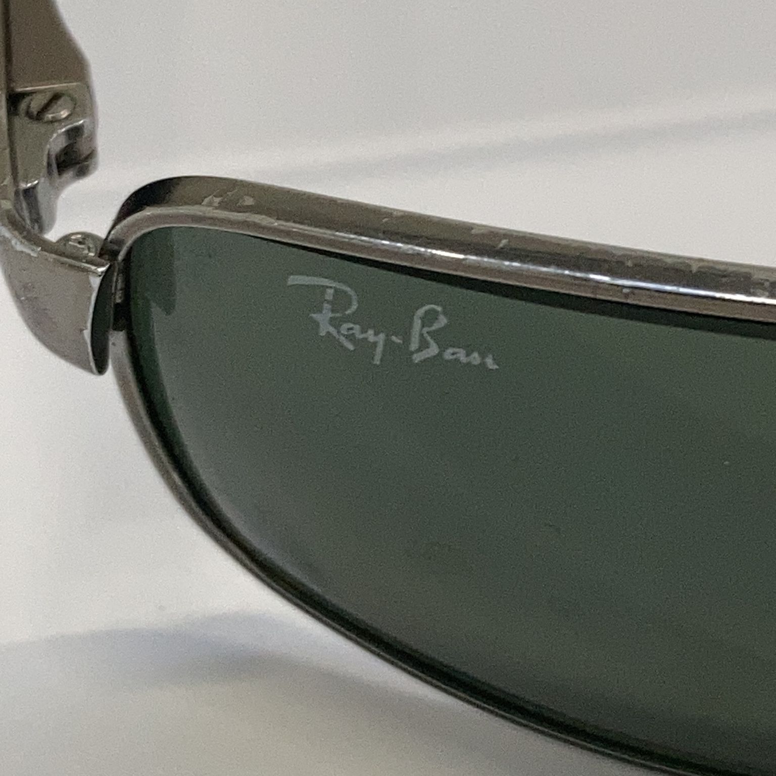 Ray-Ban