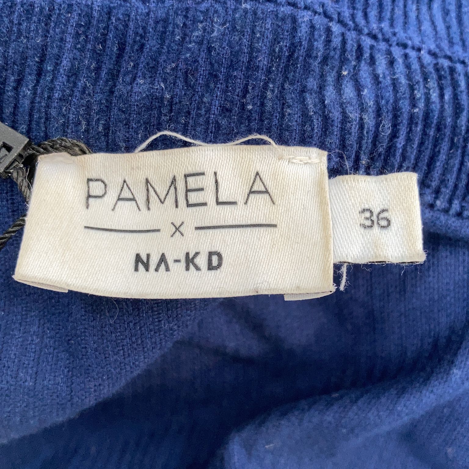 Pamela x NA-KD