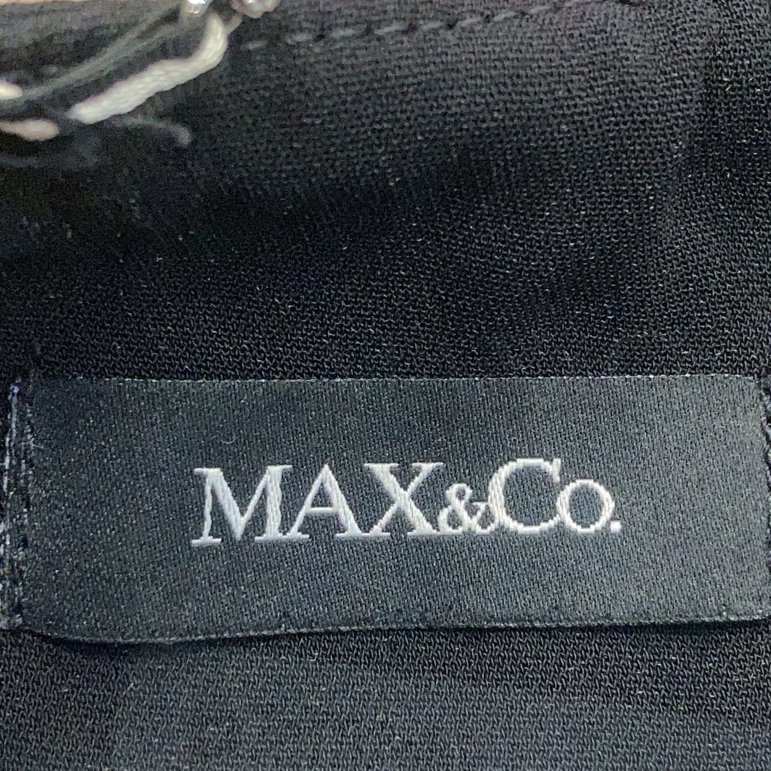 Max  Co