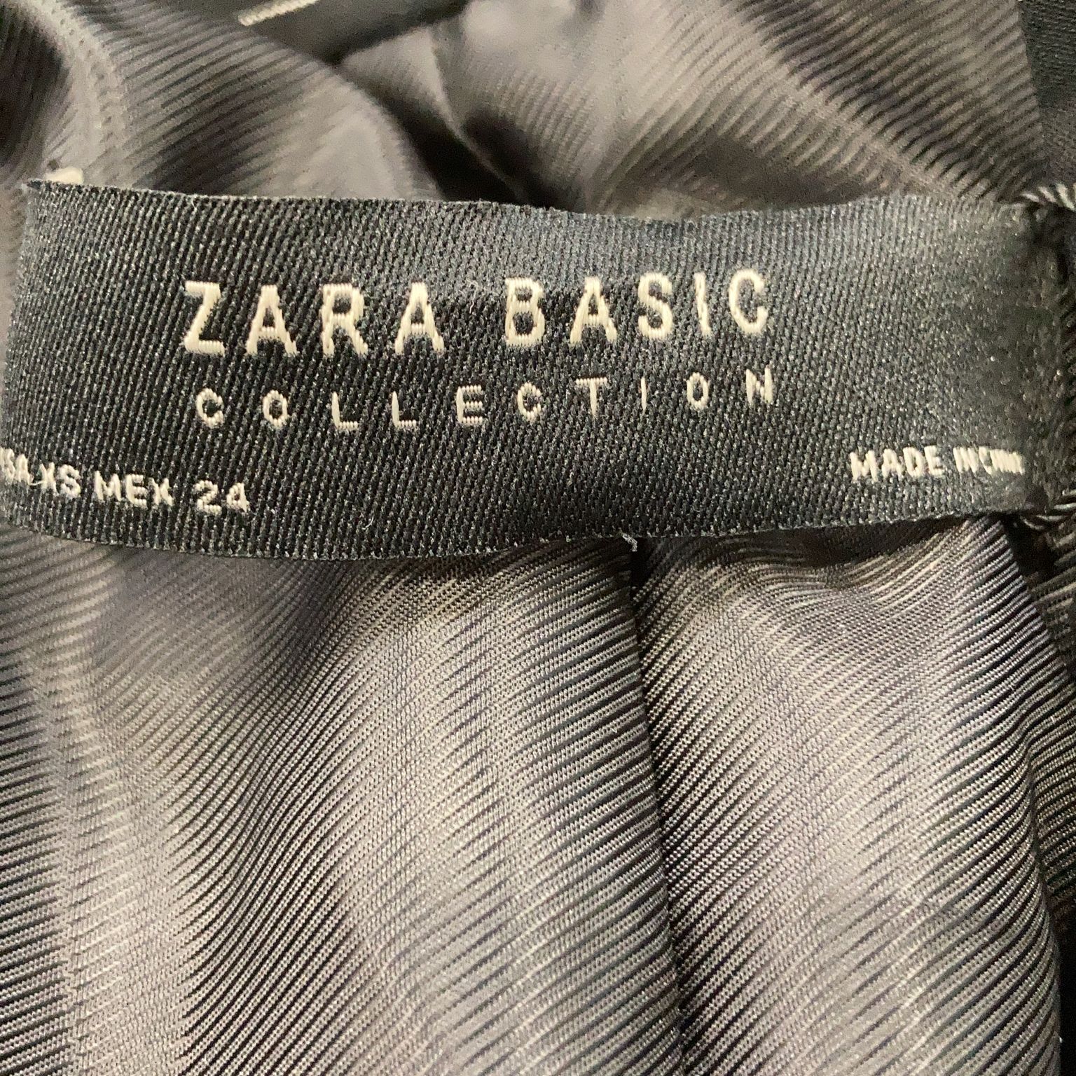 Zara Basic