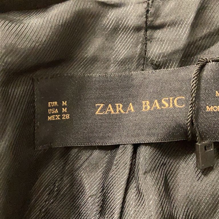 Zara Basic